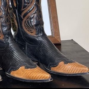 Lizard cowboy boots